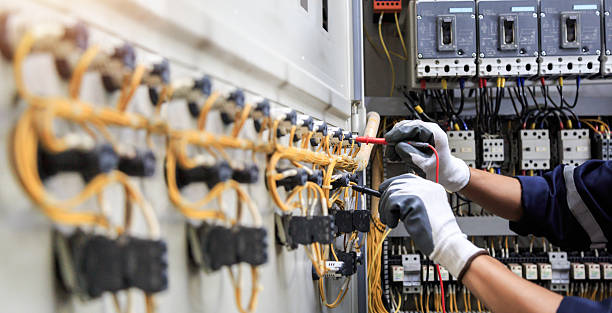 Professional Electrician technician working in Charlestown, MD